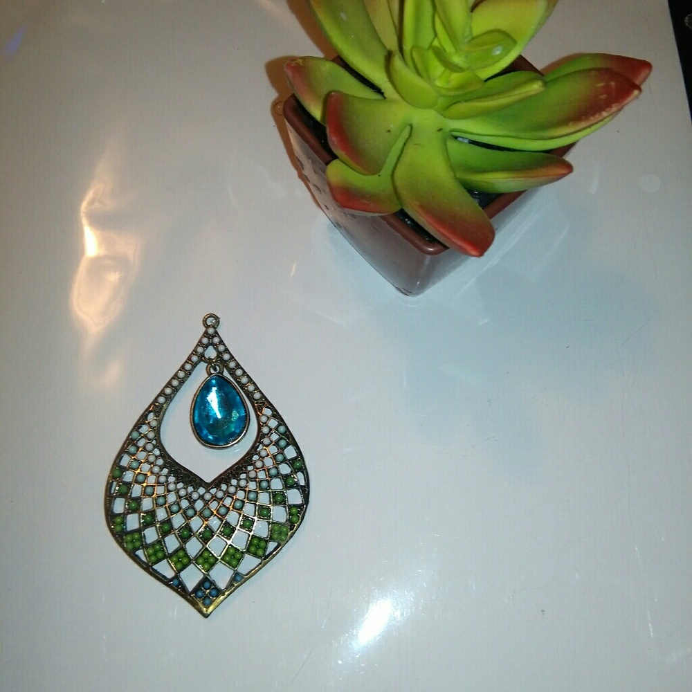 Pendant - Picture 3 of 7